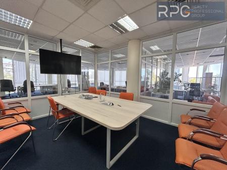 Здам офіс в офісному центрі