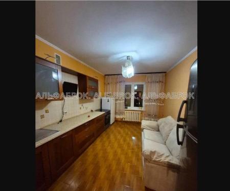 Продам 3-кімнатну квартиру