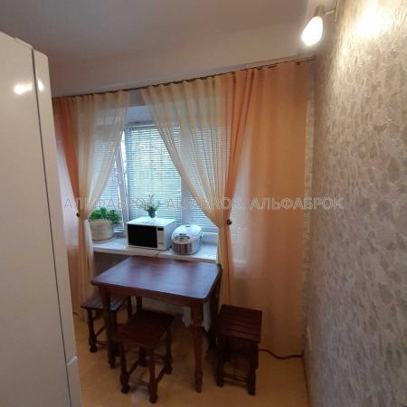 Продам 2-кімнатну квартиру