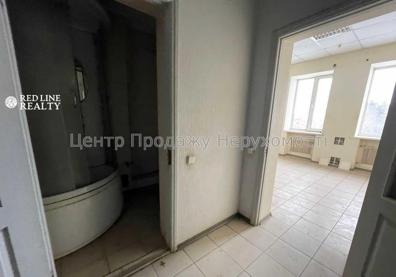 Фото Продаж офісно-виробничої будівлі9