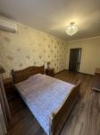Продам 2-комнатную квартиру в новостройке, ЖК Комфорт Таун, 45 м², косметический ремонт