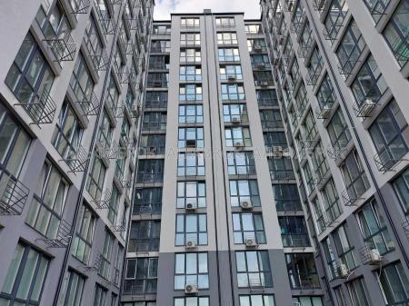 Продам 1-кімнатну квартиру, ЖК Метро парк