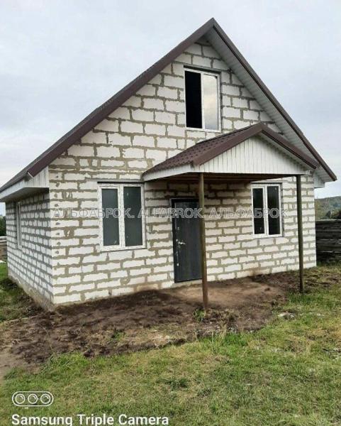 Продам 2-поверховий будинок