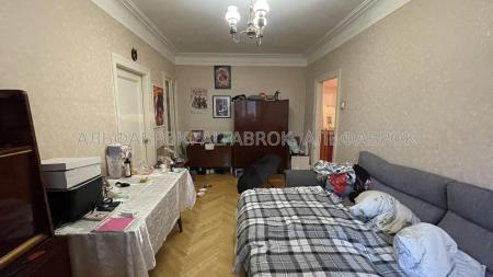 Продам 2-комнатную квартиру