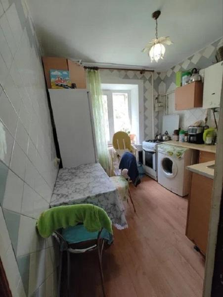 Продам 2-комнатную квартиру