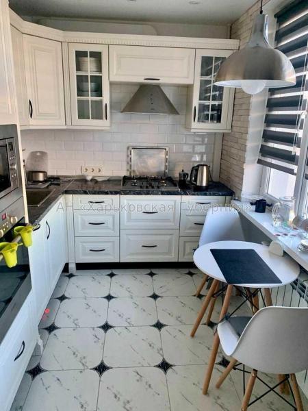 Продам 3-комнатную квартиру