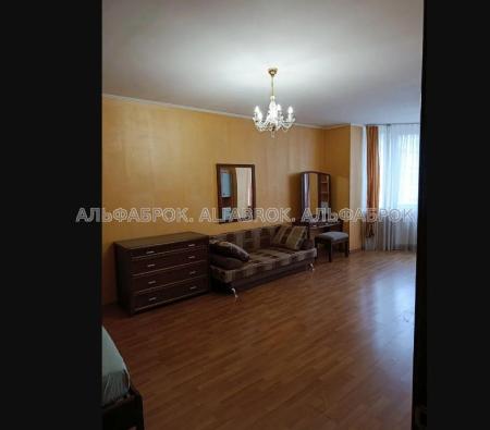 Продам 2-кімнатну квартиру