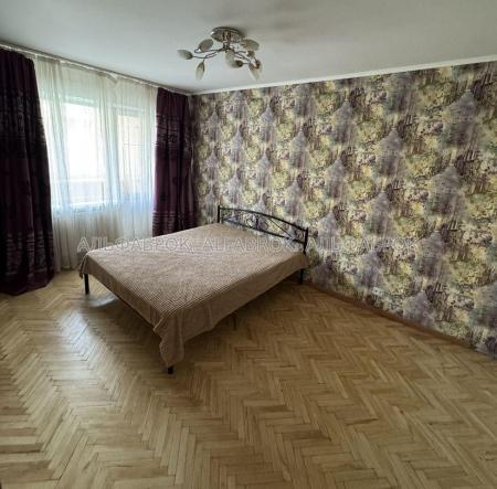 Продам 1-комнатную квартиру