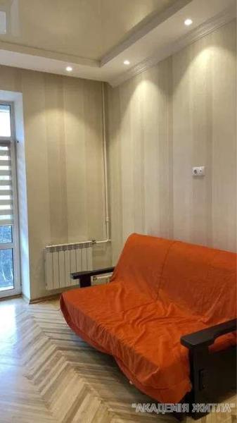 Продам 2-комнатную квартиру