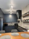 Продам 1-кімнатну квартиру, ЖК&nbsp;Варшавський&nbsp;мікрорайон, 46 м², авторський дизайн