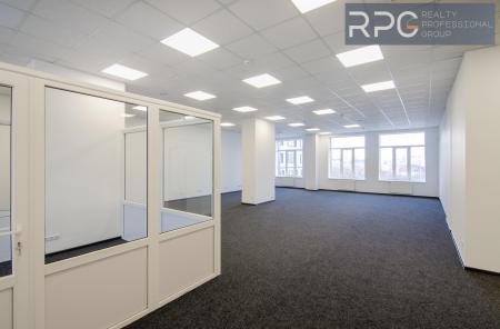 Здам офіс в офісному центрі