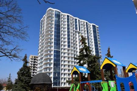 Продам офіс у багатоквартирному будинку