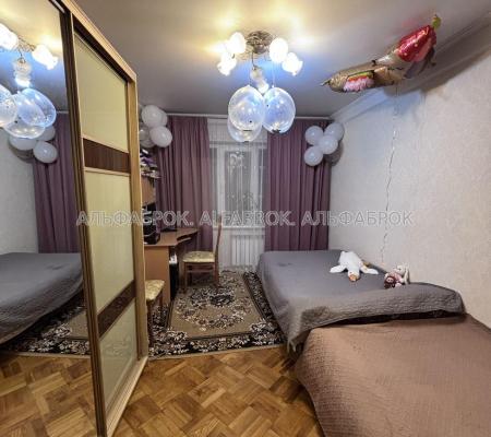 Продам 2-кімнатну квартиру