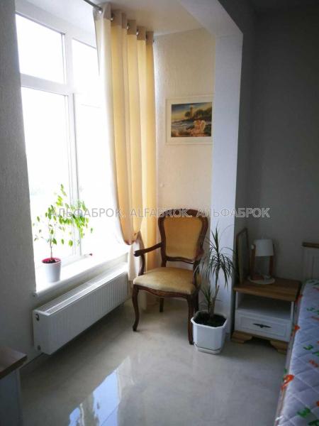 Продам квартиру-студію