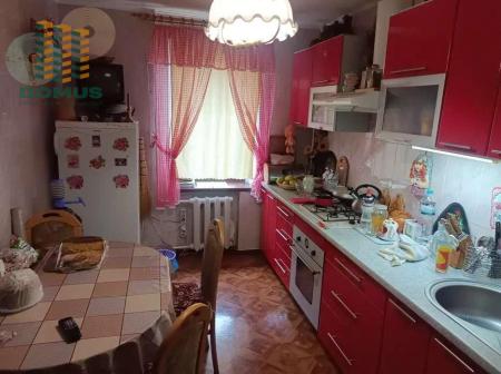 Продам 3-кімнатну квартиру