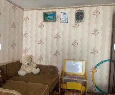 Продам 4-кімнатну квартиру