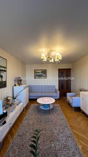 Продам 2-кімнатну квартиру