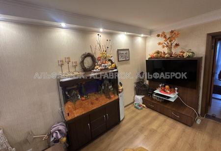 Продам 3-кімнатну квартиру