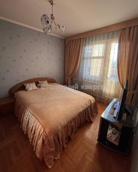 Продам 3-комнатную квартиру