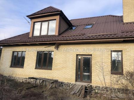 Продам 2-поверховий будинок