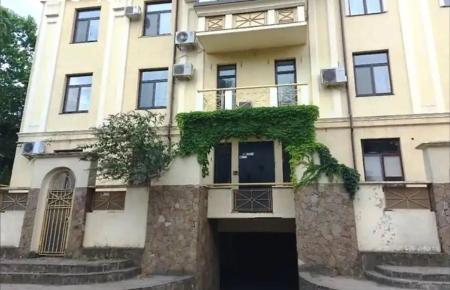 Продам 2-комнатную квартиру