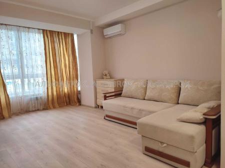 Продам 2-комнатную квартиру