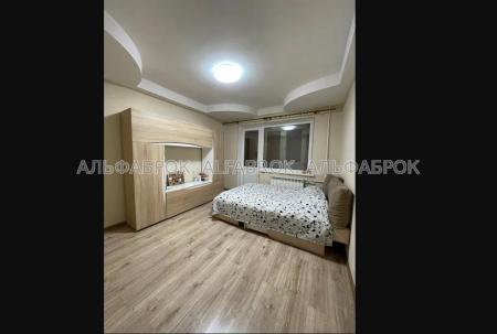 Продам 2-комнатную квартиру