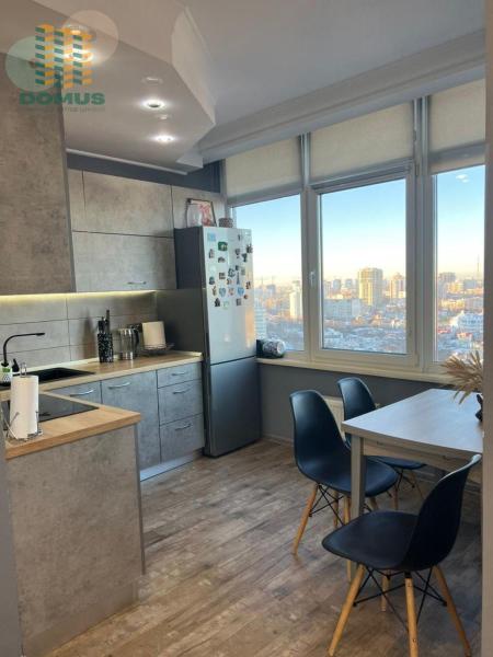 Продам 1-кімнатну квартиру, ЖК «Двадцять сьома перлина»