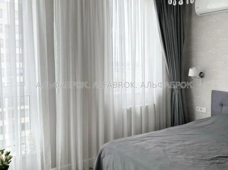 Продам 4-кімнатну квартиру, ЖК Венеція