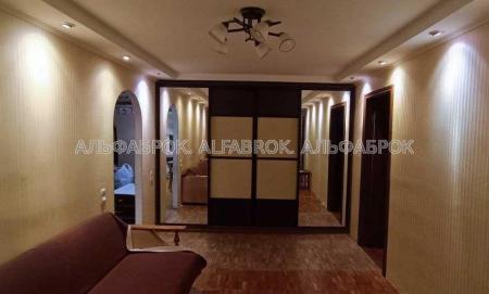 Продам 2-комнатную квартиру