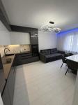 Продам 2-кімнатну квартиру, 75.28 м², косметичний ремонт