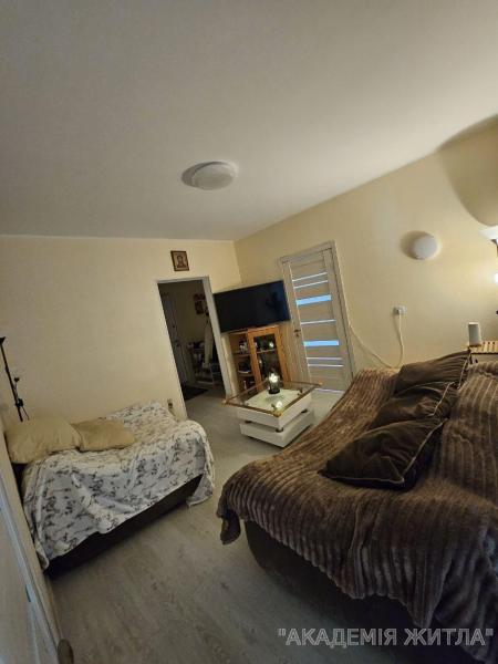 Продам 3-комнатную квартиру