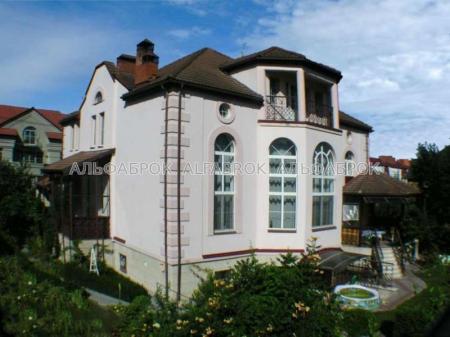 Продам 2-поверховий будинок