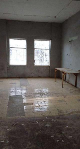 Продам торговое помещение