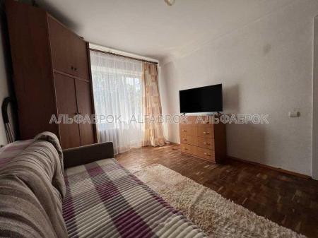 Продам 1-кімнатну квартиру