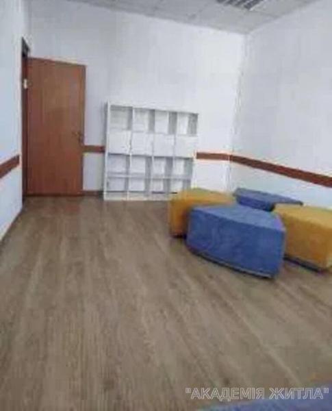 Продам 3-комнатную квартиру