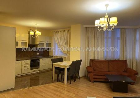 Продам 3-кімнатну квартиру