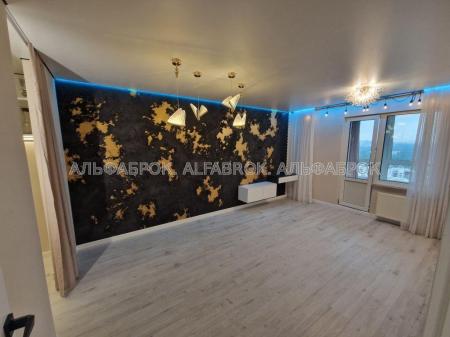 Продам 2-комнатную квартиру, ЖК&nbsp;«Кристер&nbsp;Град»