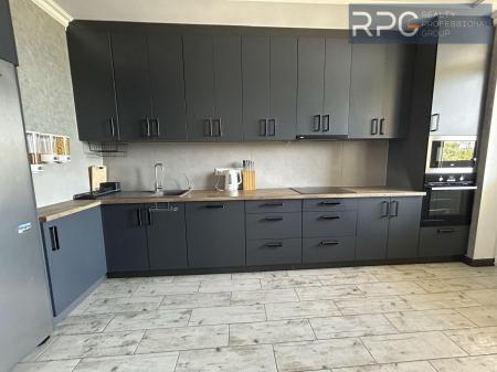 Продам 3-кімнатну квартиру, ЖК Navigator