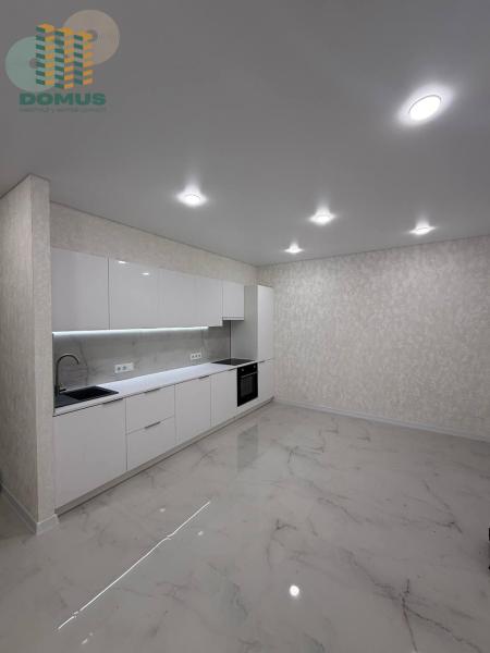 Продам 2-кімнатну квартиру, ЖК «Тридцята перлина»