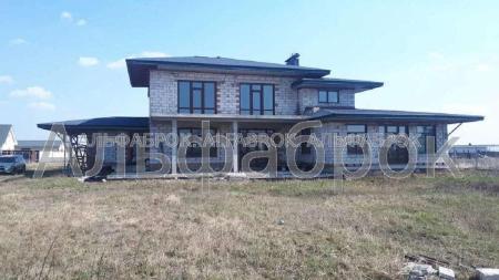 Продам 2-поверховий будинок