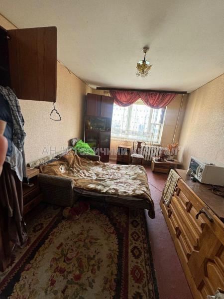 Продам 3-кімнатну квартиру