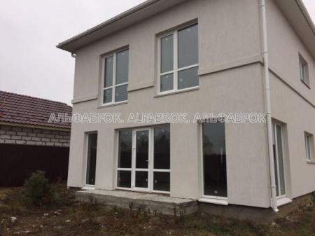 Продам 2-поверховий будинок