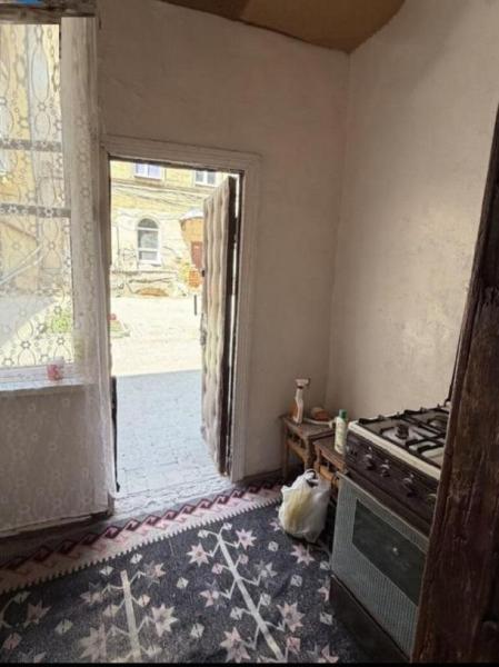 Продам 2-кімнатну квартиру