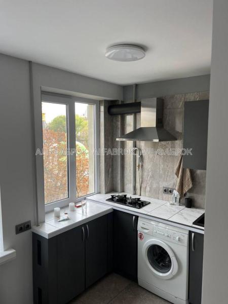 Продам квартиру-студію