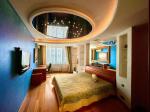 Сдам 2-комнатную квартиру в новостройке, 82 м², авторский дизайн