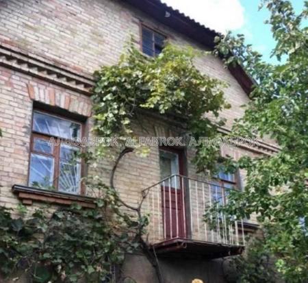 Продам 2-поверховий будинок