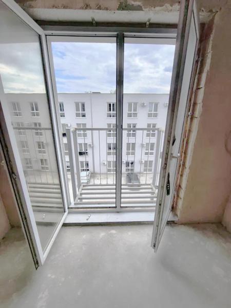 Продам квартиру-студію, ЖК&nbsp;«Золоті&nbsp;Стовпи»
