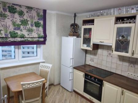 Продам 2-комнатную квартиру в новостройке, ЖК Позняки 4-А