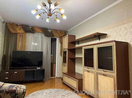 Сдам 3-комнатную квартиру